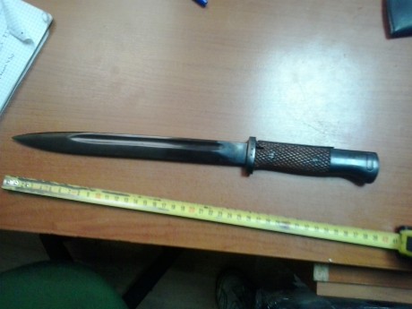 He comprado esta bayoneta mod 1941 pero no se si es original las cachas y el fosfatado, puede ser algún 01