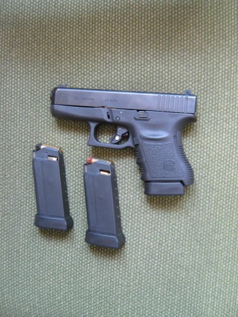 SE VENDE GLOCK 36 CALIBRE .45 ACP (Subcompacta), perfecto estado, ideal para defensa por su pequeño tamaño 12