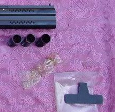 Recientemente he adquirido una escopeta Baikal MP-27EМ-1C Sporting de segunda mano.

La escopeta está 02