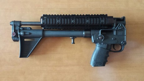 Hola vendo Kel-Tec con Raíl para acoplar cualquier elemento 
El raíl esta pasado a métrico 
El arma esta 02
