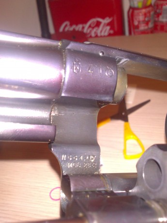 Vendo revolver S&W HIGHWAY PATROLMAN, calibre 35mag/38sp, 6 pulgadas, estado de pavonado perfecto. 00