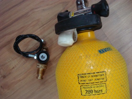 Hola, vendo botella de buceo de 11,1 litros, mas estación de recarga 


saludos 01