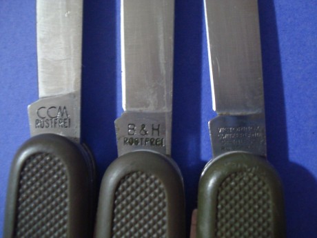  DSC06565.JPG  DSC06566.JPG  DSC06567.JPG 

Tres navajas ejercito alemán, una Victorinox, CCM y B&H. 01