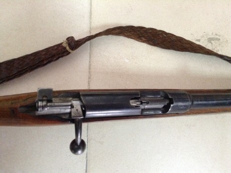 Vendo carabina 9 largo marca destroyer, 200 euros +portes esta en Sevilla guiada en D, poco uso 01