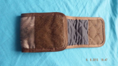Funda de la casa americana HAZARD 4, (de lo mejorcito en marcas USA).
Interior acolchado para portar un 00