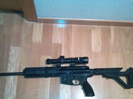 Debido a que apenas lo uso y que quiero hacer fondo a nuevos caprichos. Vendo este maravilloso rifle.

Es 01