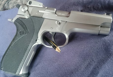 Pues eso vendo esta joyita está flamante se puwde ver y probar incluso llevar a armería para que la examinen 02