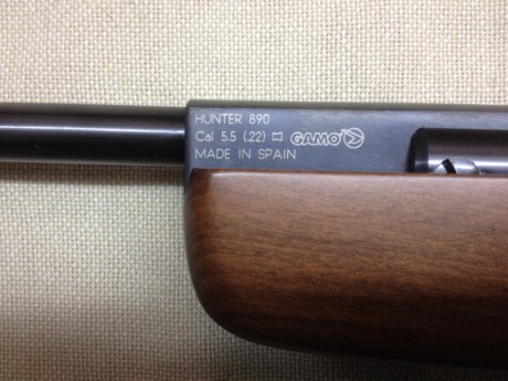 GAMO HUNTER 890 
Vendo carabina de aire comprimido GAMO HUNTER 890 de calibre 5,5 (.22) incluyo el visor 01