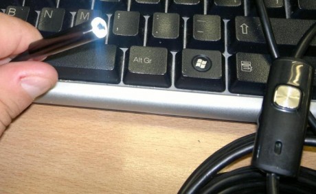 Buenas tardes:

Se vende minicámara  con cable alargador de 5 metros y conexión usb para ordenador, el 00