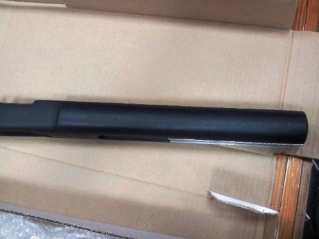 Hola.
Un amigo vende una culata para rifle de precisión. Estaba montada en una acción Remington 700.
Tiene 10