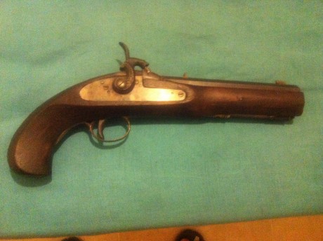 Hola, a ver si me podéis ayudar, me gustaría obtener información de esta pistola de avancarga, es una 00