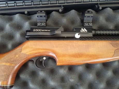 Hola compaňeros,  pues eso vendo mi air arms s 500 xtra fac 5,5,  tiene regulador, tiene martillo antirrebote, 00