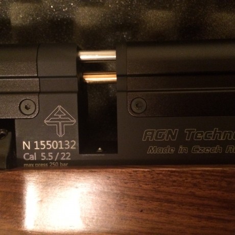 Vendo PCP VULCAN cal 5,5, comporada en Armeria la Parra con factura hace ni un mes. Estado nuevo, con 00