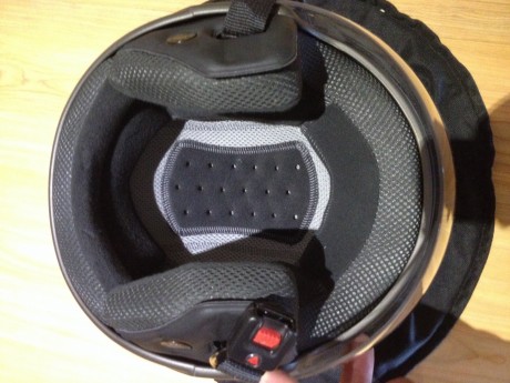 Vaciando trastero
Casco marca DAINESE talla 54 / XS nuevo sin uso con su funda. Pantalla intacta interior 11