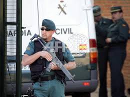 Buenos dias.

Hago esta reflexión.
El que se haya dado una vuelta por Madrid y supongo que en otras muchas 51