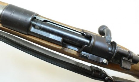 Hola como digo en el tema necesito ayuda para comprar un k98 y querría saber porque tienen partes DIFERENTES 70