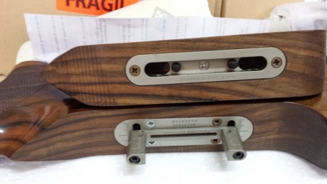 Escopeta Battista Rizzini, 12/70,con menos de 200 tiros, como nueva, maderas seleccionadas, culata regulable 10