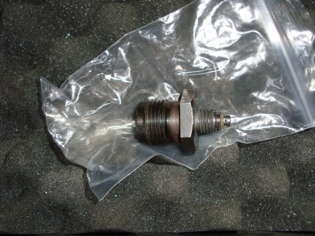hola
se vende pistola de aire pardini K2 
para competicion 10 mtrs 
lleva 2 botellas 
adaptador de carga
las 00