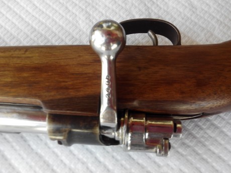Buenas tardes.

Vendo este Máuser yugoslavo modelo M24/47.

Comentar que se trata de un modelo poco corriente 21