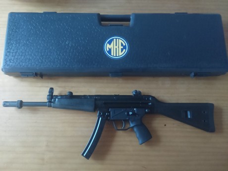 Pongo a la venta mi MP5 fabricado por MKE. De calibre 9 parabellum.
En perfectisimo estado de estetica 01