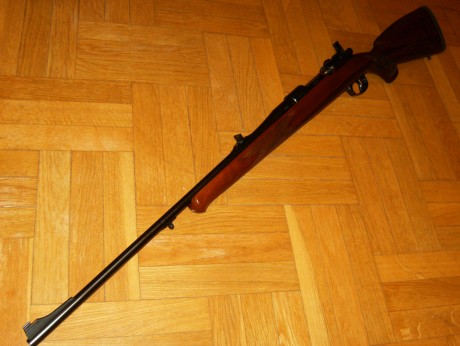 Vendo rifle Brno 98 calibre .30-06, construido sobre acción 98K original SGM.

Estado es EXCELENTE, seminuevo. 02