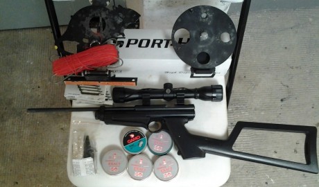Vendo Crosman 2250b con brech metalico, visor Hawke 4x32, monturas, rata Gamo, diana giratoria Cometa, 02