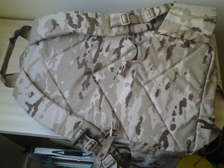 Vendo mochila altus esquí - montaña en arido pixelado nueva. Molchila utilizada por el ejército español. 01