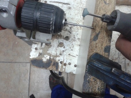 Hola compañeros
Ayer fui a tirar con una carabina unique x51bis yo era la primera vez que la usaba y me 71