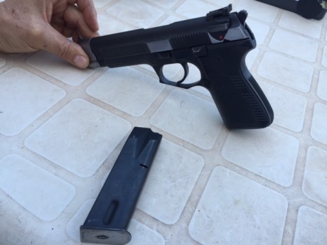 Vendo pistola m82 con carro y cañon de la m87, la pistola está impecable y tiene muy buena precisión. 00