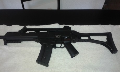Se vende fusil de airsoft nuevo a estrenar. Solo probado para funcionamiento.330 fps. Culata plegable. 00