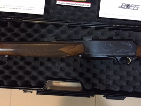 Se vende semiautomático Fn Browning MKII  Safari con sistema Boss en calibre 30,06,el rifle esta en perfecto 10