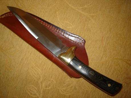Buenas compañeros
Vendo un Muela modelo Castor ,descatalogado . Es enterizo, con virola de latón y mango 21