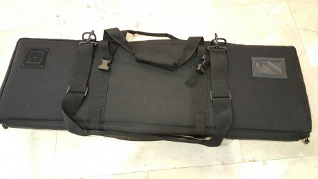 Bolsa portafusil de la marca 5.11 de 90 cm, bolsa exterior com sistema Molle. Muy poco uso, vendo por 02