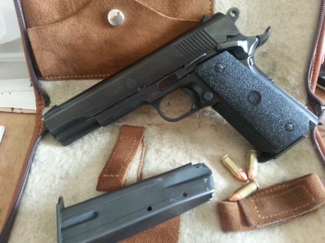 NORINCO NP 28 9 PB.
CON DOS CARGADORES.
ESTA IMPECABLE, MUY POCO USO.
EL ARMA ESTA EN SEVILLA.
LOS GASTOS 00