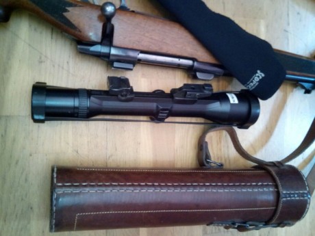 Un amigo me dice q le ponga a vender este visor zeiss ZM 1.5-6x42 con monturas completas para sako 691 02