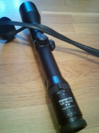 Un amigo me dice q le ponga a vender este visor zeiss ZM 1.5-6x42 con monturas completas para sako 691 01