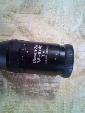 Un amigo me dice q le ponga a vender este visor zeiss ZM 1.5-6x42 con monturas completas para sako 691 00