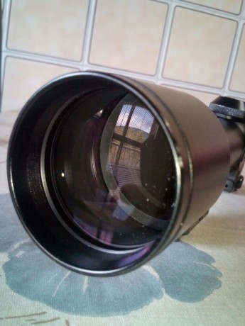 Un amigo me dice q le ponga a vender este visor zeiss ZM 1.5-6x42 con monturas completas para sako 691 11