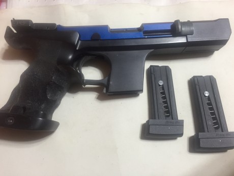 Un amigo vende pistola Hamerli sp-20 en perfecto estado calibres 22 y 32 cacha M incliye recojevainas, 00