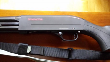 Hola, me tengo que desprender de esta preciosidad para hacer caja, está  SIN ESTRENAR , con correa táctica, 01