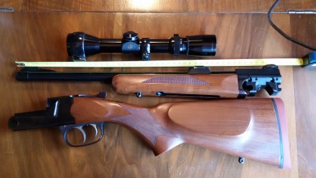 Vendo monotiro Thompson Center TCR 83 Aristocrat. Cal. 243 W. Cañón pesado microestriado de 46 cm. Rosca 32