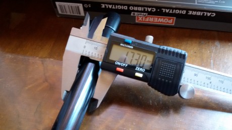 Vendo monotiro Thompson Center TCR 83 Aristocrat. Cal. 243 W. Cañón pesado microestriado de 46 cm. Rosca 31