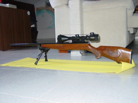 Vendo este magnifico conjunto:
Carabina Krico 22LR
Visor Sutter 3-12x50
bipode Cadwell

El arma tiene 02