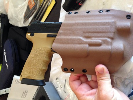 Hola
Vendo pistola Hk 45 Tactical en color desert, único propietario y como nueva, muy poco uso .
La única 00