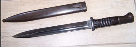 Hola a todos:
Vendo bayoneta alemana de la marca Hörster, año 1939, CON IDÉNTICA NUMERACIÓN EN TODAS LAS 00