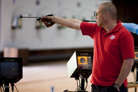 ALEKSANDR MELENTIEV 
Moscú 20 de Julio de 1.980. XXII Juegos Olímpicos de Verano.
Campeón olímpico y récord 130