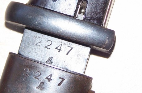 Hola a todos:
Vendo bayoneta alemana de la marca Hörster, año 1939, CON IDÉNTICA NUMERACIÓN EN TODAS LAS 10