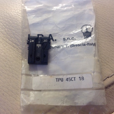 Hola,vendo un alza lpa mod TPU 45Ct válida para la cot 1911 gover A1 y todos sus clones,el alza esta impecable 02