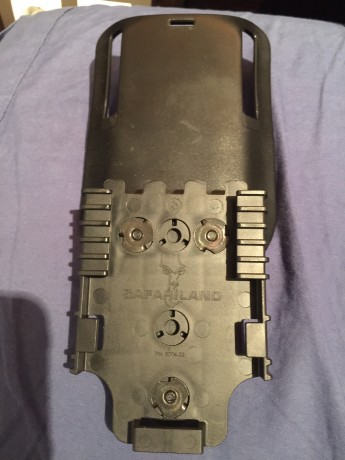 Hola
Vendo funda Safariland 6004 para Hk USP 40 mas linterna m3x o M6X, también vale para hk usp del 9 12