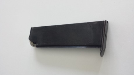 Vendo cargador pistola Star BM. Se encuentra usado pero en buen estado de apariencia y funcional. Se encuentra 21